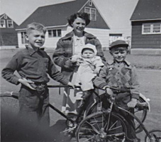 Paulhus family - 39 Frontenac, mid '50s